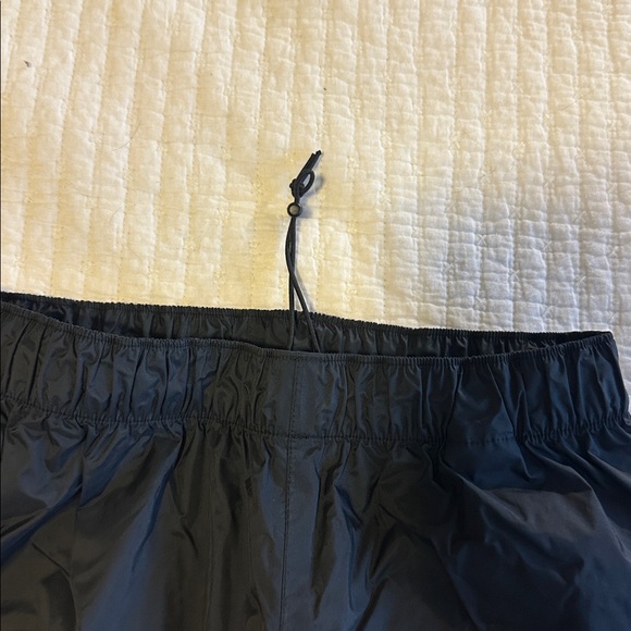 Columbia Black Waterproof Elastic Waist Pants - Picture 5 of 5